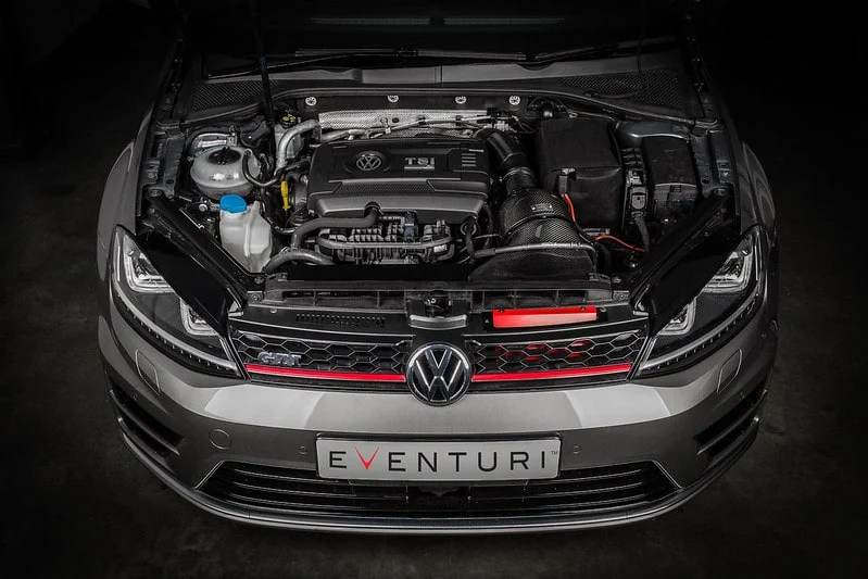 Eventuri wlot powietrza z włókna węglowego VW Golf MK7 R/GTI Clubsport, Audi S3 8V, Leon Cupra 5F itd.