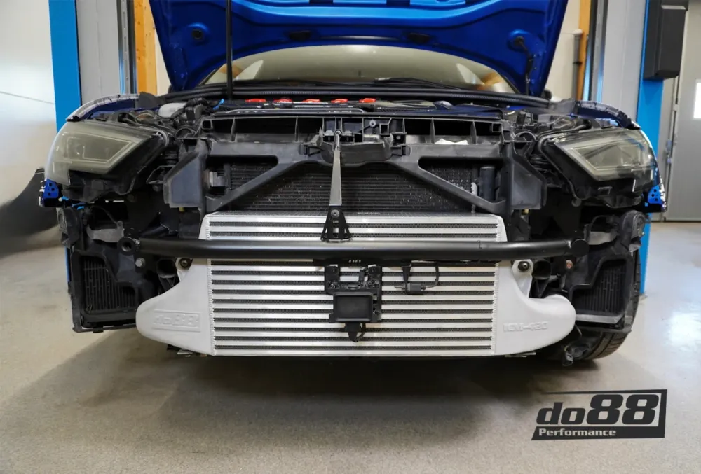 Zestaw intercoolera DO88 Audi RS3 8V/8Y, TTRS 8S