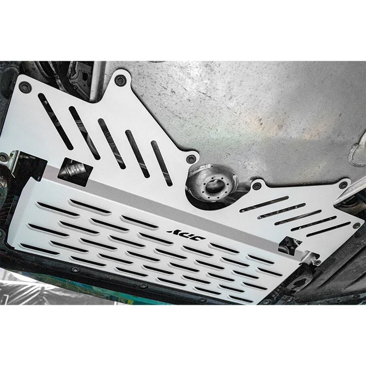 Zestaw osłon chłodnicy oleju silnikowego JDY BMW G8X S58 M2, M3, M4