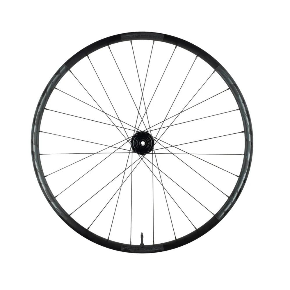 Tylne koło RACE FACE AEFFECT R30 27.5'' Oś 12x148 mm Boost