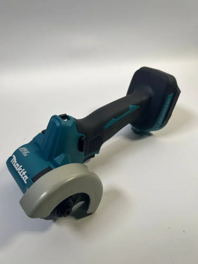 Makita DMC 300 Z akumulatorowa szlifierka kątowa 18 V 76 mm bezszczotkowa solo - bez akumulatora, bez ładowarki