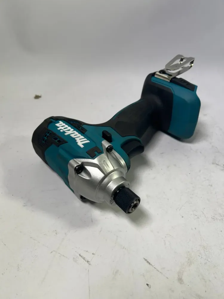 Makita DTD 156 Z akumulatorowy klucz udarowy 18 V 155 Nm 1/4" solo - bez akumulatora, bez ładowarki