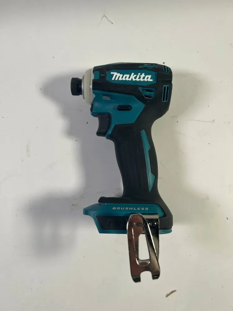 Makita DTD 172 Z Akumulatorowy klucz udarowy 18 V 180 Nm 1/4" Brushless Solo - bez akumulatora, bez ładowarki